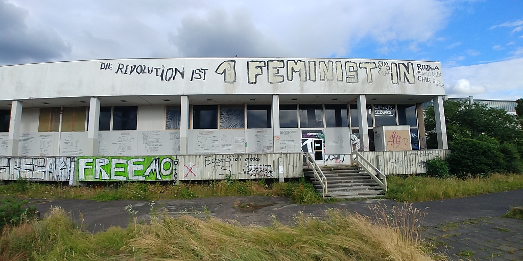 Der Robotron-Pavillon im Lingner-Areal im Zentrum von Dresden